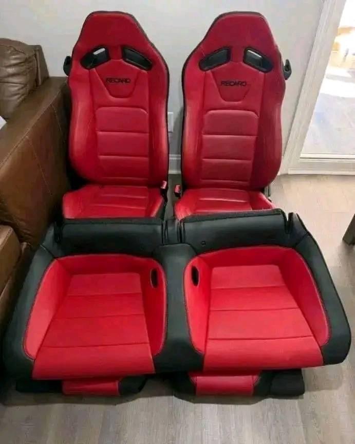 S550 Red Recaro 