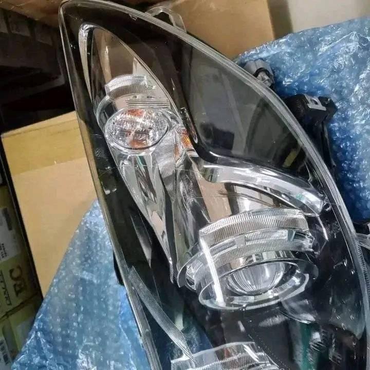 Phare noir Legacy GT