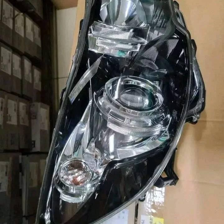 Phare noir Legacy GT