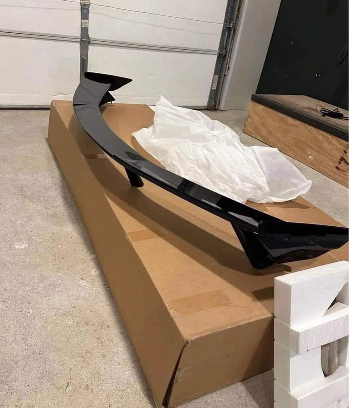 Spoiler ailes haute OEM GM en flash carbone